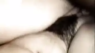 عاري الصدر ذيل حصان مجموعة الجنس