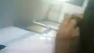 جمال موريتاني ساخن يمص ويمارس الجنس في فيديو إباحي