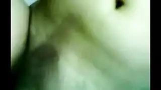 شرموطة ببزاز جبارة وتقوله نيكني اوي