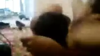 عروس فارسية ممحونة تبلع السائل المنوي بعد نكاح ليلة الزفاف