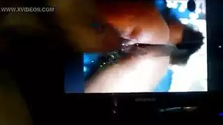 اثدتء بيضاء كبييرة