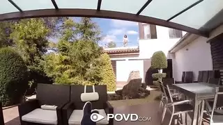 شهوة محرمة: جماع الأب المحرم مع ابنته غير الواعية