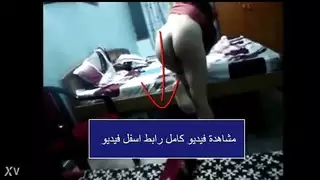 مراهقة عربية تُدمر بقضيب ضخم