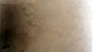 إباحية تركية فردية: استمناء على الكاميرا حتى النشوة