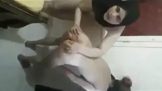 سكس سحاق مصري ثلاثي – لعق فرجي جماعي